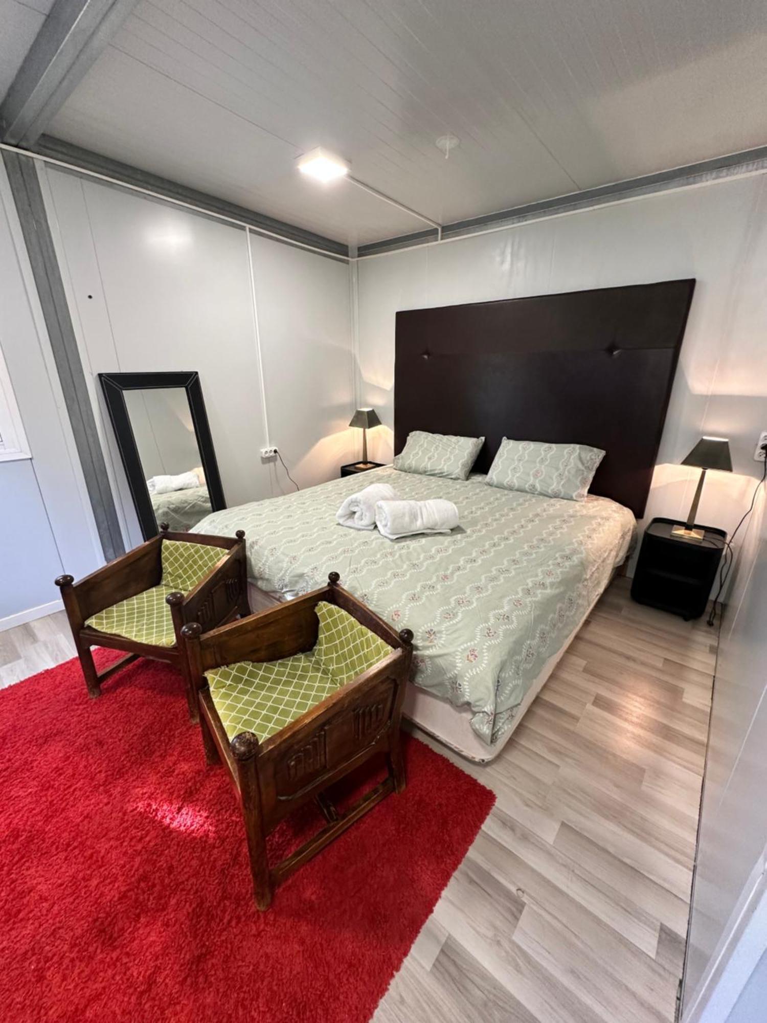 Bungalow Infanta Torrelaguna Екстериор снимка