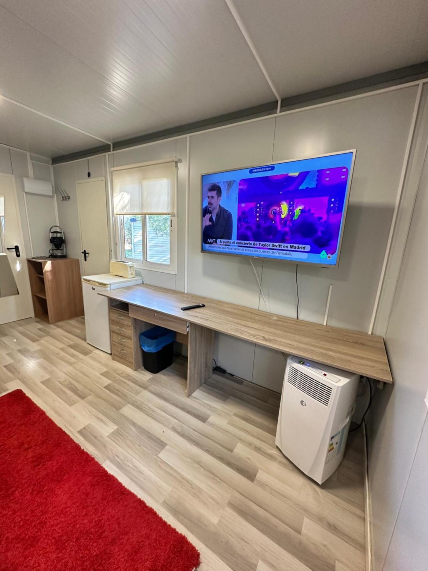 Bungalow Infanta Torrelaguna Екстериор снимка