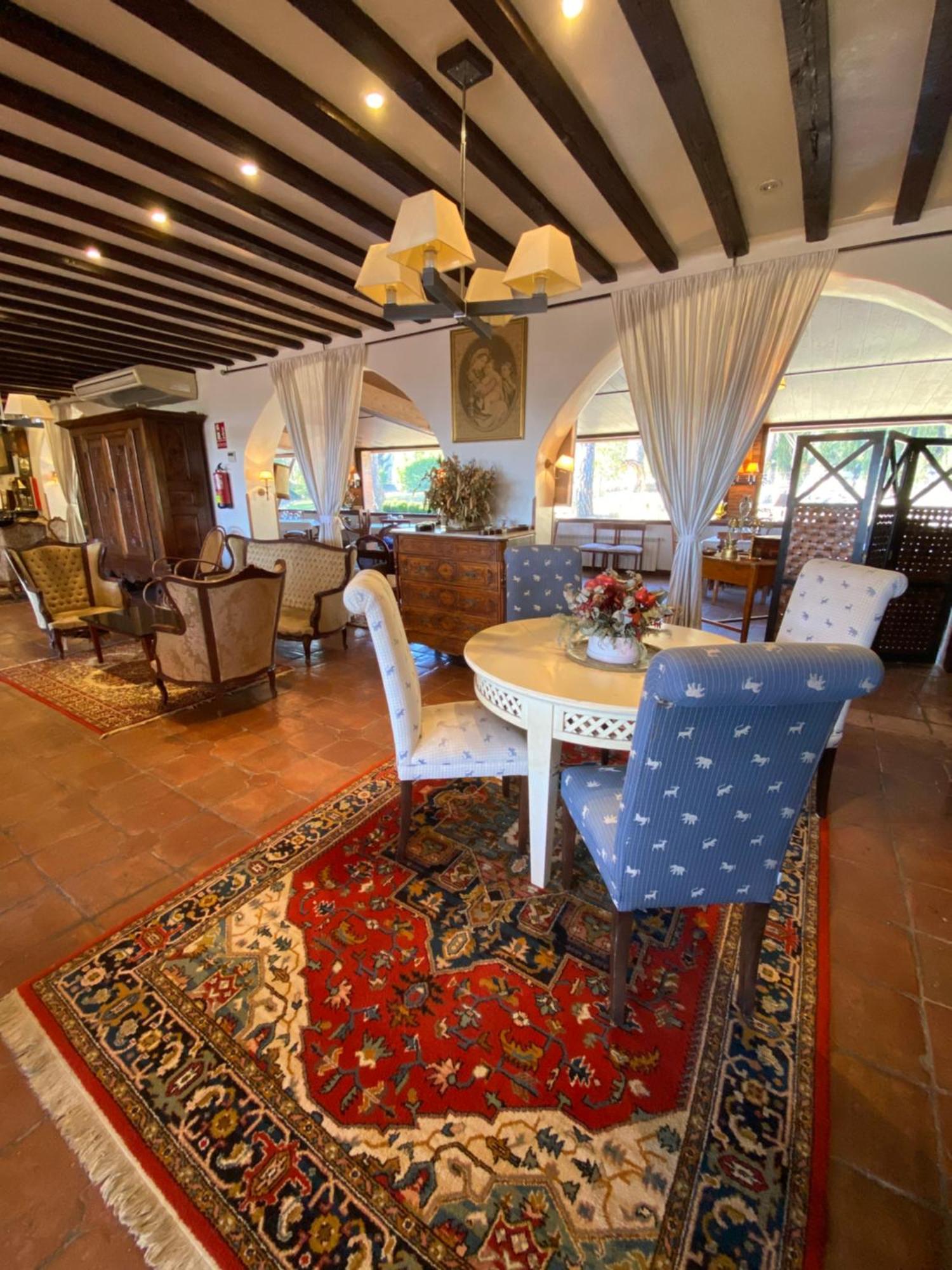 Bungalow Infanta Torrelaguna Екстериор снимка