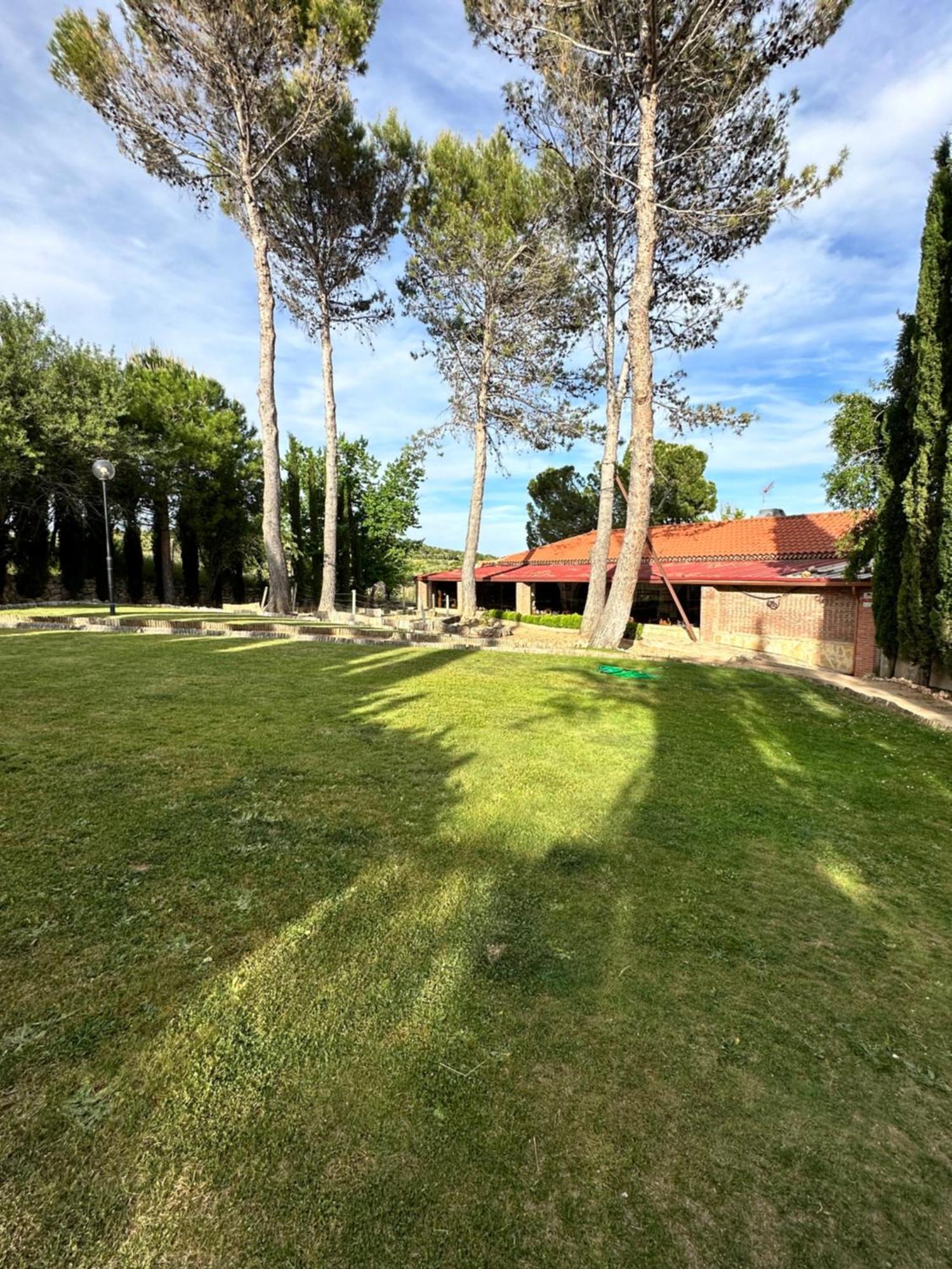 Bungalow Infanta Torrelaguna Екстериор снимка